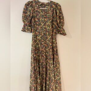 Doen laurel dress 100% silk